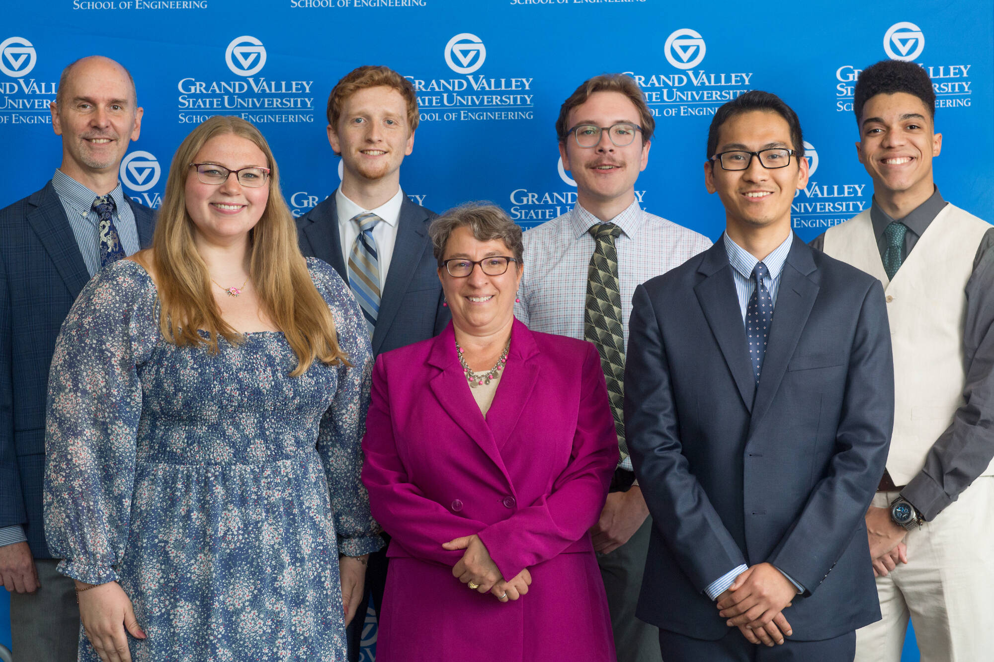 Group photo of Team 18